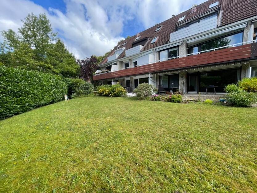 Von Privat. Eigentumswohnung mit Terrasse, Balkon & Tiefgarage