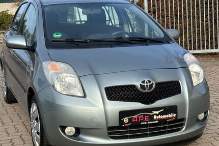 Toyota Yaris 77.000 km 4.490 &euro; Norderstedt 22848