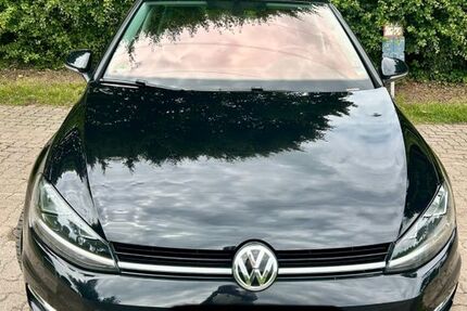 VW Golf 98.000 km 16.399 &euro; Uetersen 25436