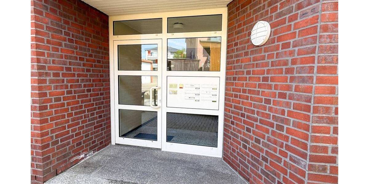 Etagenwohnung Uetersen - 2 Zimmer, 82 m&sup2;, 260.000&euro; | Angebot:26256650