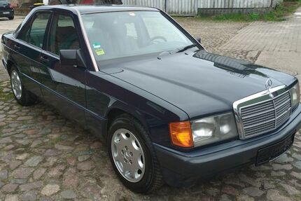 Mercedes-Benz 190 239.538 km 2.450 &euro; Elmenhorst 23869