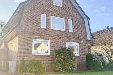 Befristet: Einfamilienhaus mit Einliegerwohnung 5 zimmer