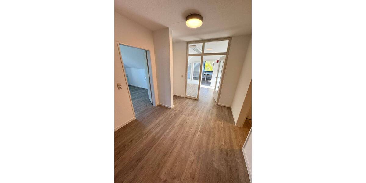 Gewerbeobjekt Hamburg Sülldorf - 3 Zimmer, 90 m&sup2;, 1.180&euro; | Angebot:26806982