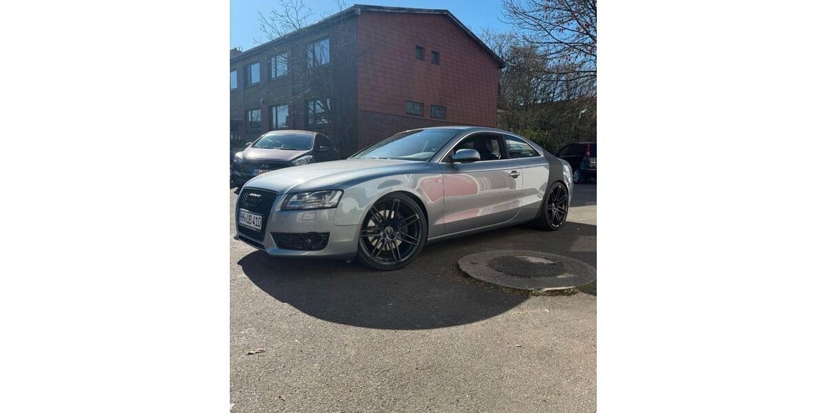 Audi A5 183.000 km 14.299 &euro; Hamburg 22083