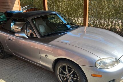Mazda MX-5 150.000 km 5.600 &euro; Hamburg 22081