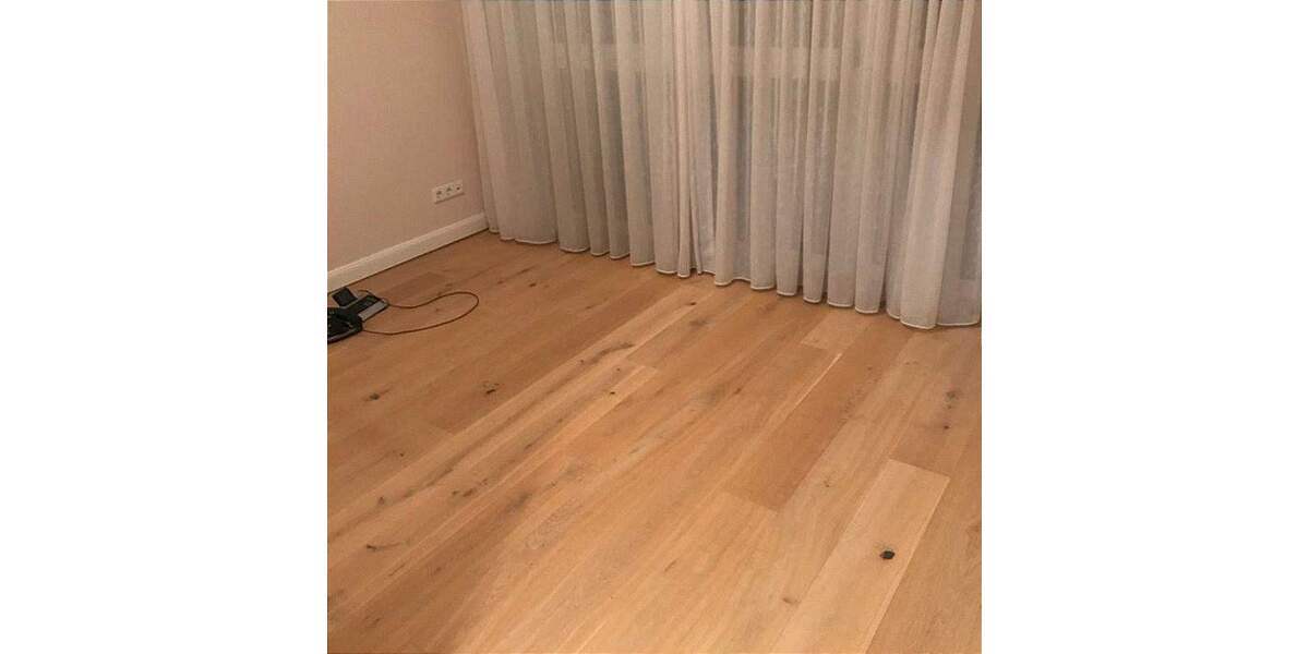 Lichtdurchflutete 3-Zimmer-Wohnung teilmöbliert Süd-Balkon Tiefgaragenstellpatzoffene EBK Wirtschaftsraum ab sofort verfügbar 3 zimmer