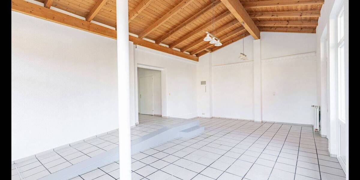 Etagenwohnung Quickborn - 3 Zimmer, 99 m&sup2;, 1.100&euro; | Angebot:26846367