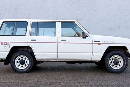 Nissan Patrol 249.700 km 18.400 € Hamburg 22529