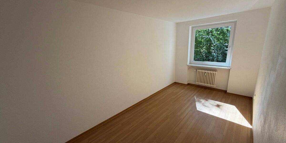 Etagenwohnung Hamburg Schnelsen - 3 Zimmer, 77 m&sup2;, 299.000&euro; | Angebot:26502404