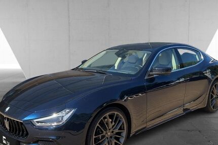 Maserati Ghibli 70.954 km 70.900 &euro; Hamburg 20537