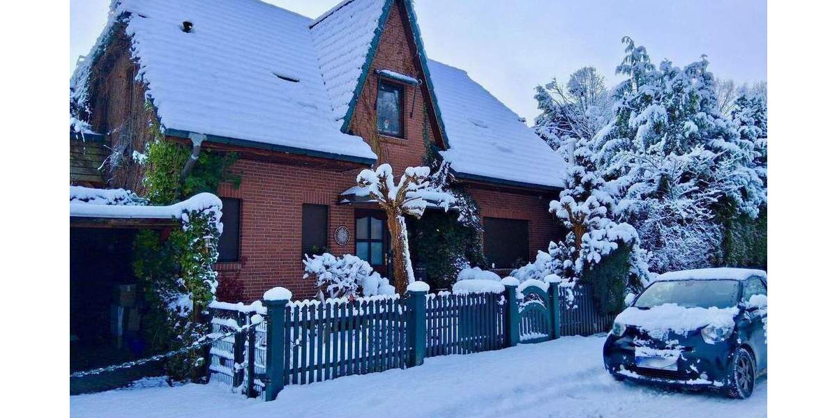 Courtagefrei - EFH Bestlage - sofort frei - wegen Auswanderung Preis VB zimmer