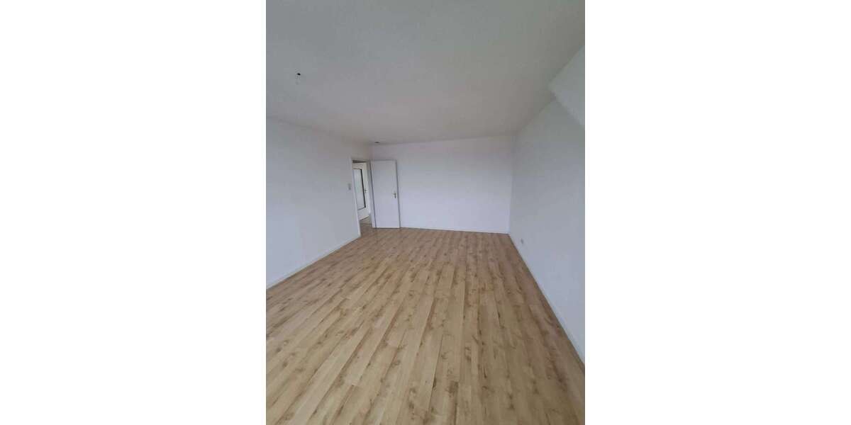 Etagenwohnung Hamburg Wandsbek - 2 Zimmer, 66 m&sup2;, 688&euro; | Angebot:27121092