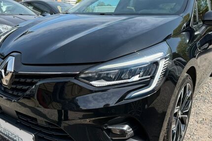 Renault Clio 63.982 km 12.990 &euro; Hamburg 22179