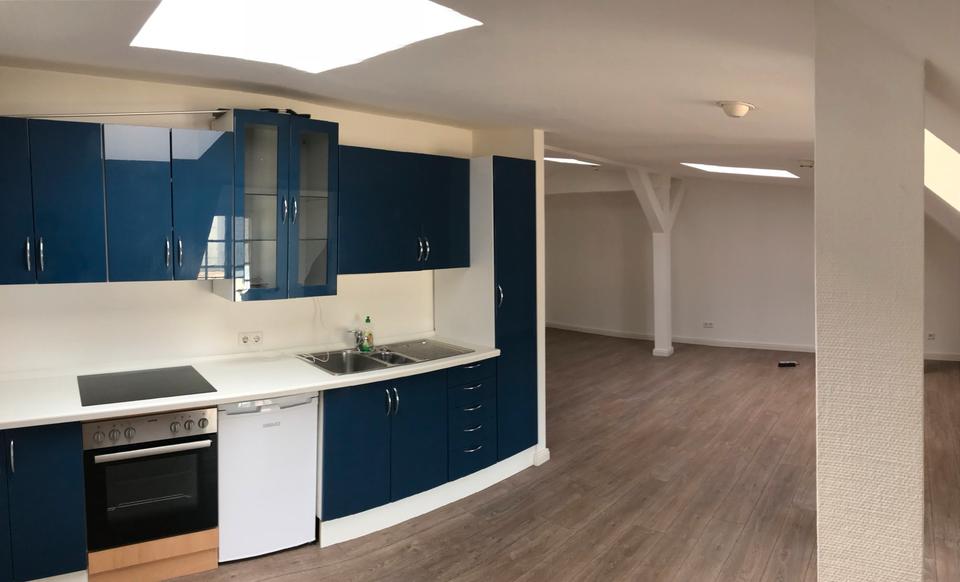 Dachgeschoßwohnung Hamburg Altona-Nord - 2 Zimmer, 65 m&sup2;, 1.200&euro; | Angebot:24848359