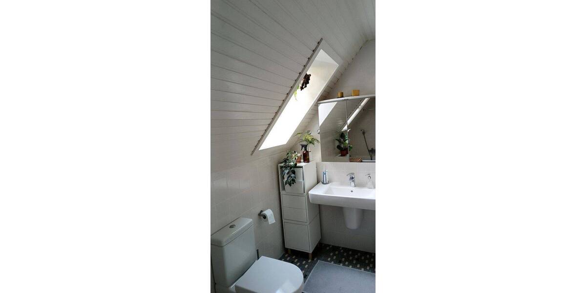 Etagenwohnung Hamburg Hausbruch - 4 Zimmer, 138 m&sup2;, 1.860&euro; | Angebot:26929284