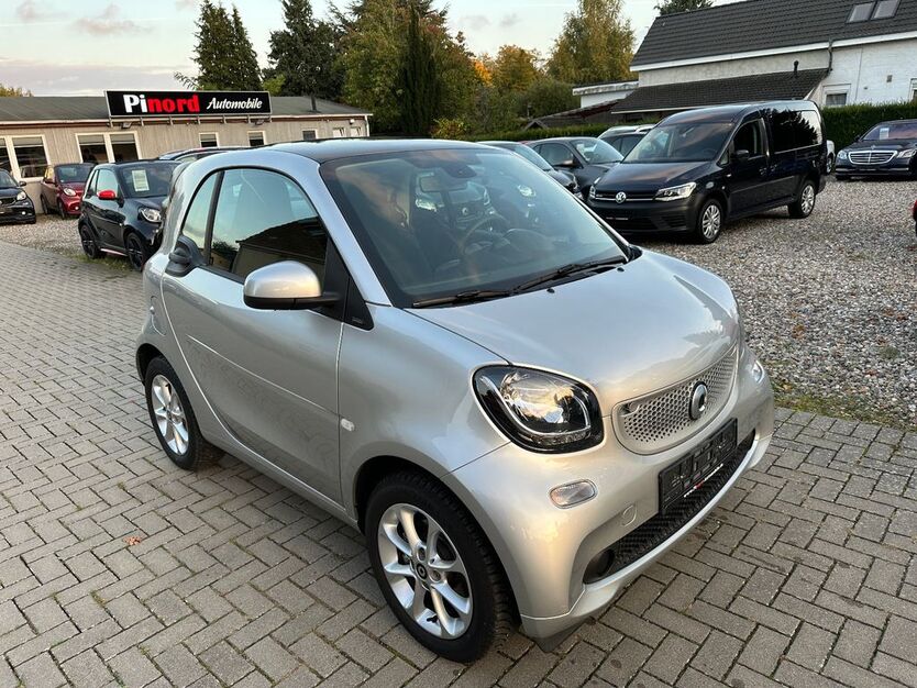 Smart ForTwo 1.654 km 16.999 € Pinneberg 25421