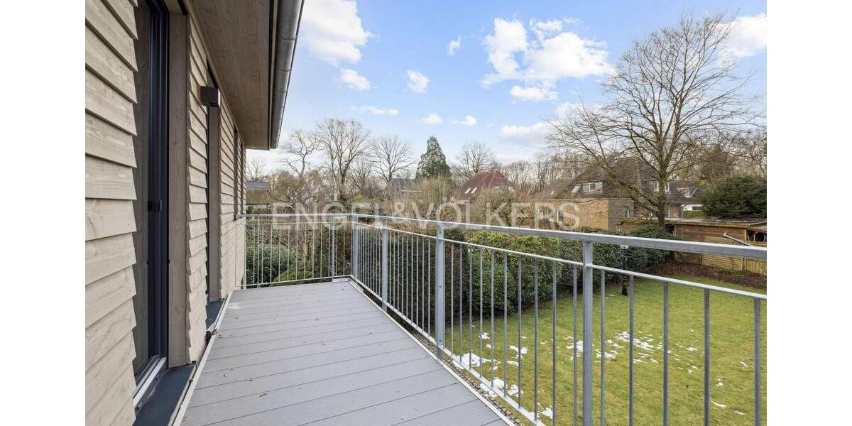 Dachgeschoßwohnung Ahrensburg - 3 Zimmer, 120 m&sup2;, 2.200&euro; | Angebot:26348767