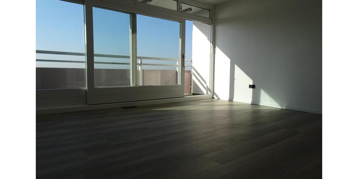 Attraktive Wohnung mit Weitblick direkt am EEZ, Provisionsfrei 1 zimmer