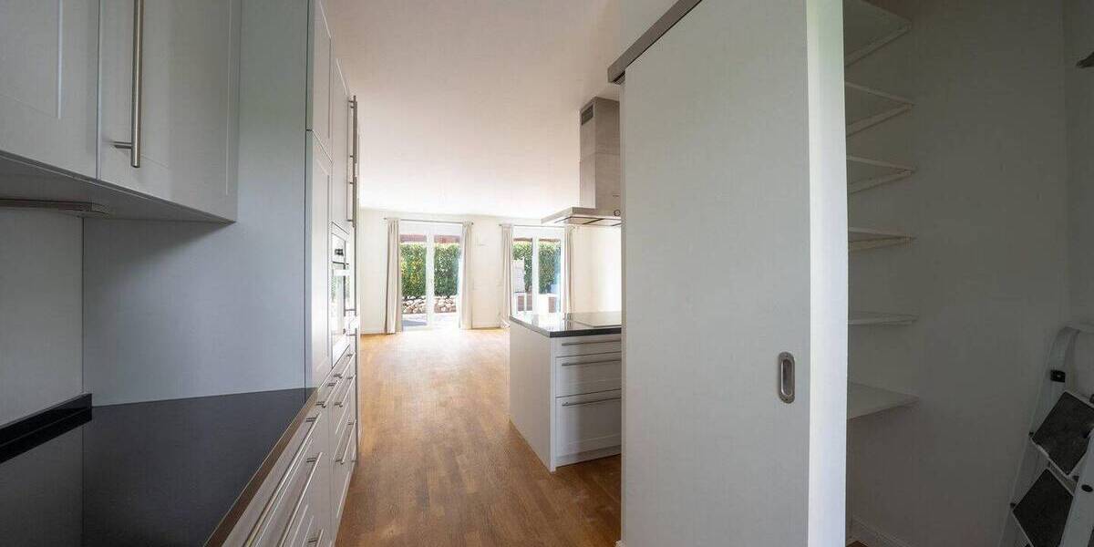 Reihenmittelhaus Hamburg Niendorf - 6 Zimmer, 140 m&sup2;, 899.000&euro; | Angebot:26657368