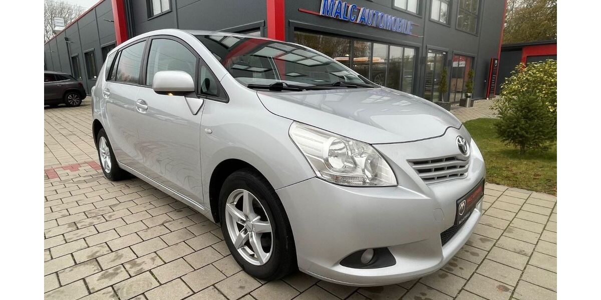 Toyota Verso 239.000 km 5.500 &euro; Neu Wulmstorf 21629
