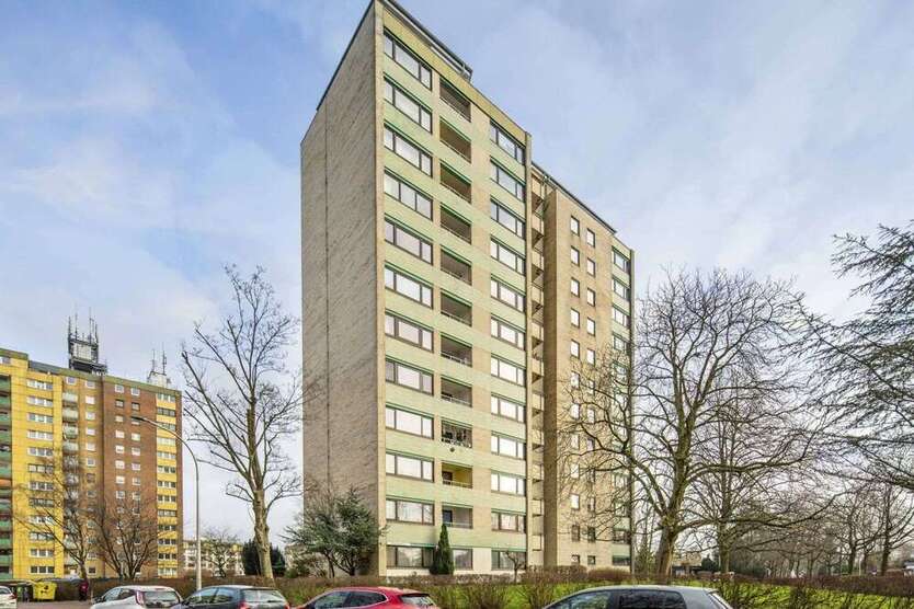 Wohnung zum Kaufen in Pinneberg 225.000 € 74.9 m²