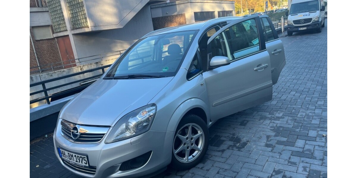Opel Zafira 209.103 km 4.799 € Geesthacht 21502