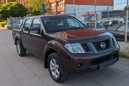 Nissan Navara 229.571 km 8.950 &euro; Hamburg 20097