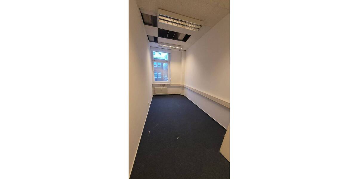 Gewerbeobjekt Hamburg Lokstedt - 1 Zimmer, 279 m&sup2;, 2.232&euro; | Angebot:25984498