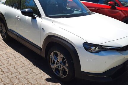 Mazda MX-30 26.679 km 17.990 &euro; Hollenstedt 21279