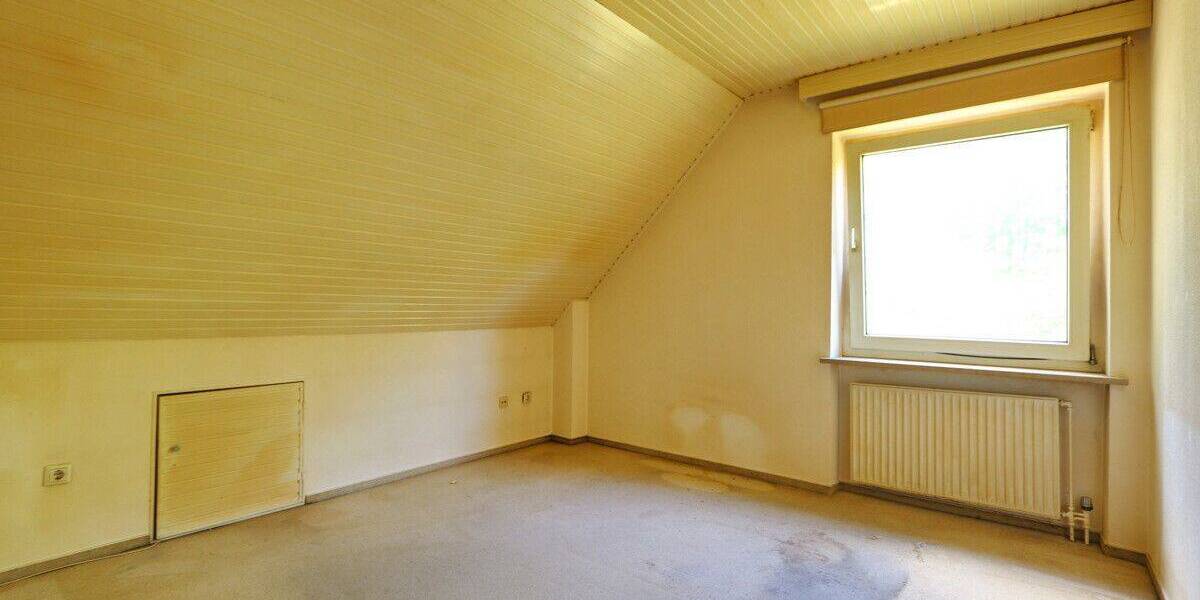 Einfamilienhaus Hamburg Langenhorn - 8 Zimmer, 191 m&sup2;, 450.000&euro; | Angebot:26806972