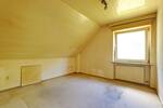 Einfamilienhaus Hamburg Langenhorn - 8 Zimmer, 191 m&sup2;, 450.000&euro; | Angebot:26806972