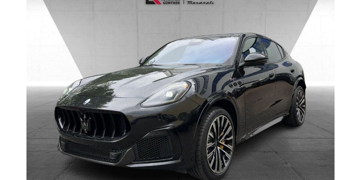 Maserati Grecale 5.228 km 112.350 &euro; Hamburg 20537