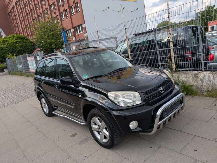 RAV 4