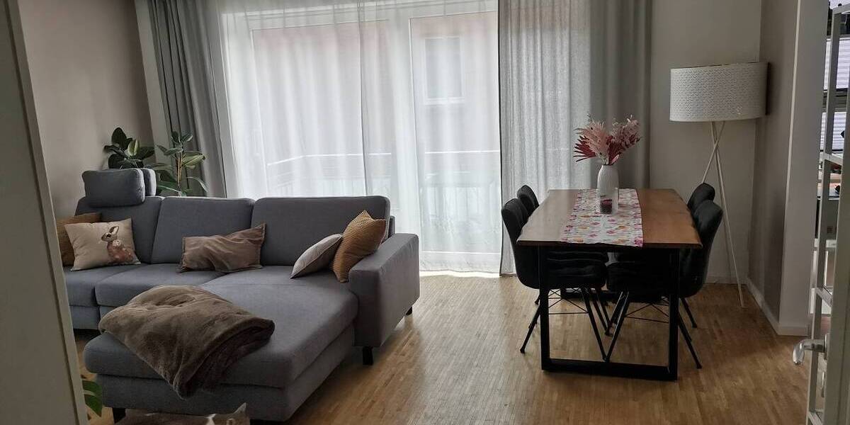 Etagenwohnung Buxtehude Eilendorf - 3 Zimmer, 89 m&sup2;, 972&euro; | Angebot:26117953