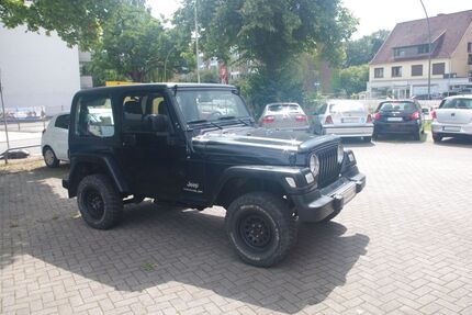 Jeep Wrangler 232.000 km 5.990 &euro; Hamburg 22547