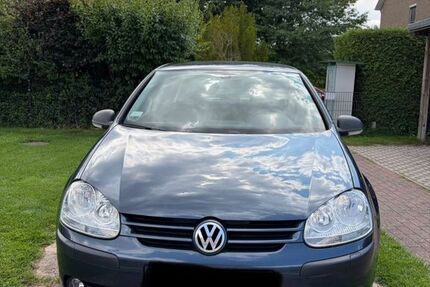 VW Golf 254.239 km 3.500 &euro; Hamburg 22175