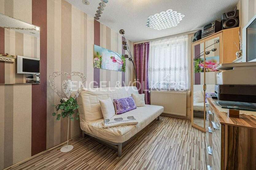 Reihenendhaus mit Wärmepumpe auf Erbpachtgrundstück 4 zimmer