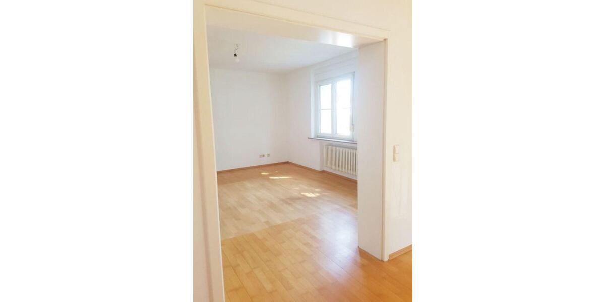 Etagenwohnung Hamburg Wandsbek - 4 Zimmer, 84 m&sup2;, 950&euro; | Angebot:26505750