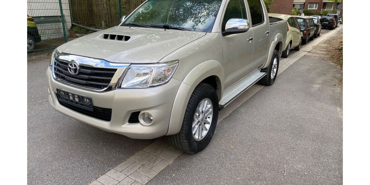 Toyota Hilux 164.100 km 18.600 &euro; Hamburg 20535