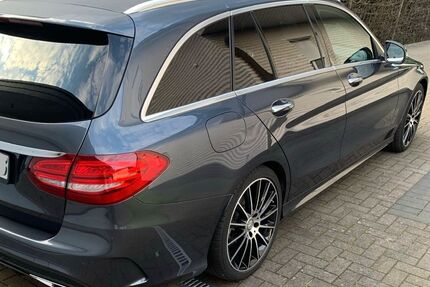 Mercedes-Benz C 200 98.000 km 19.900 &euro; Hamburg 21147