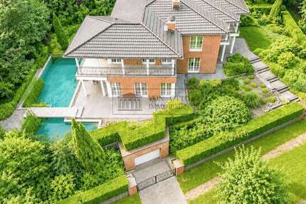 Haus Hamburg Wandsbek - 8 Zimmer, 358 m&sup2;, 1.995.000&euro; | Angebot:27109140