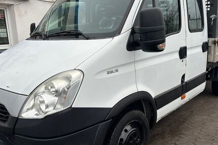 IVECO Andere 192.000 km 7.990 &euro; Hamburg 20537