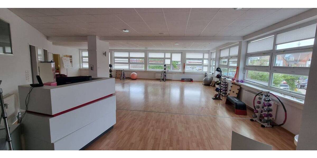 Gewerbeobjekt Hamburg Poppenbüttel - 2.800&euro; | Angebot:26840923