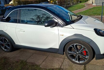 Opel Adam 88.800 km 13.000 &euro; Hamburg 22045