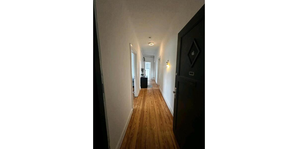 Großes Zimmer in Wandsbek ab Februar zu vermieten – 900 € 1 zimmer