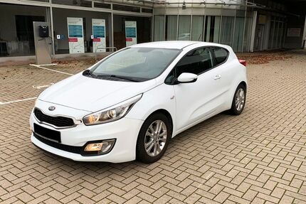 Kia pro ceed / ProCeed 117.167 km 5.800 &euro; Norderstedt 22850