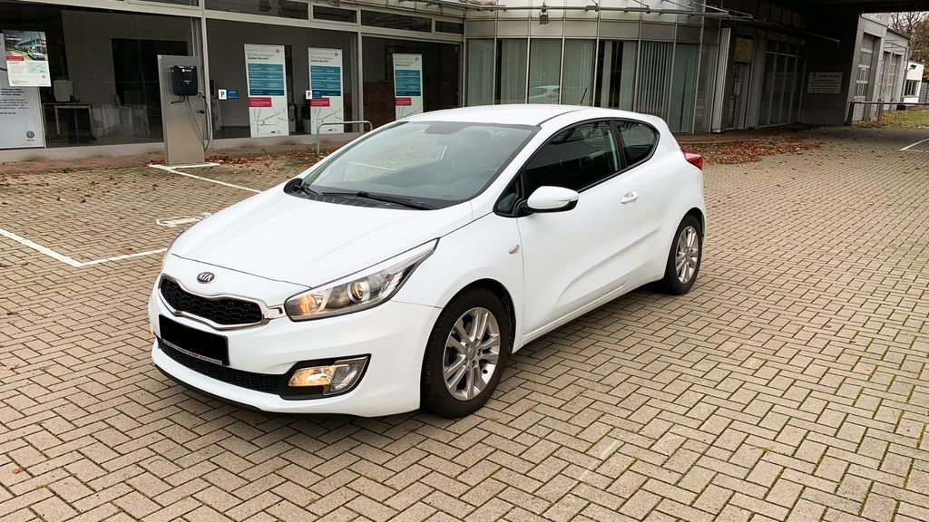 Kia pro ceed / ProCeed 117.167 km 6.100 &euro; Norderstedt 22850