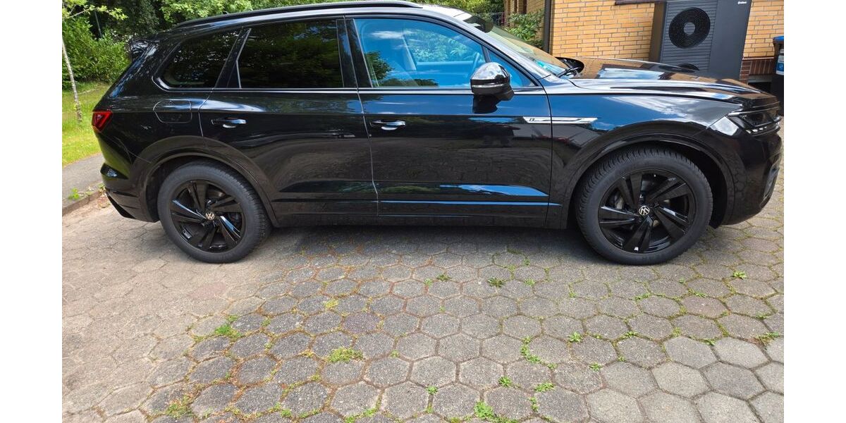 VW Touareg 61.264 km 47.399 &euro; Aumühle 21521