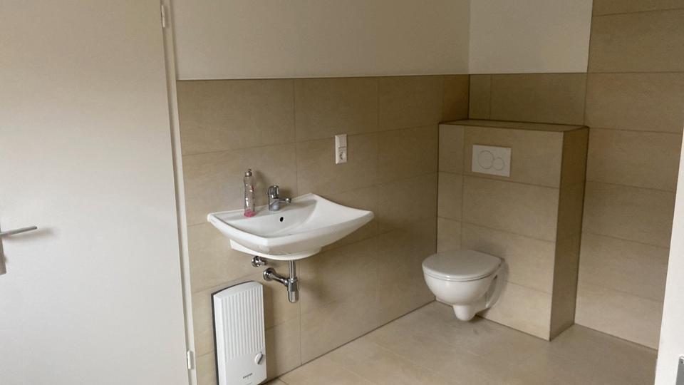 Erdgeschoßwohnung Hamburg Wandsbek - 4 Zimmer, 130 m&sup2;, 2.300&euro; | Angebot:26227764