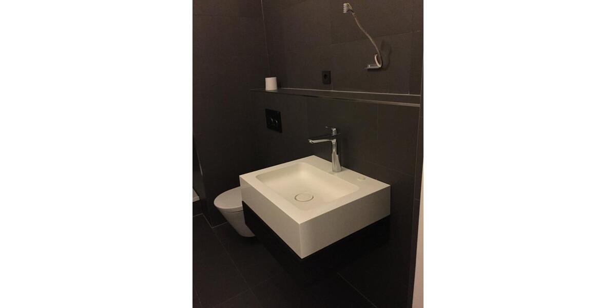 Vermietete Altbauwohnung mit stabiler Renditeperspektive | 3. OG 3 zimmer